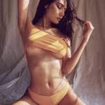 Call Girls in Clifton Karachi